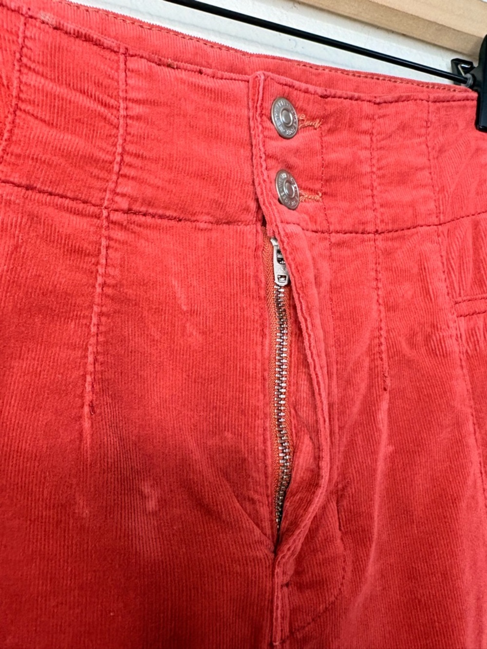 Free People We The Free Jayde Cord High Rise Flare Jeans in Red Size 28 - Picture 12 of 16